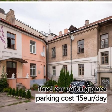 Happy Inn Toto Old Town, Self Check, Parking In The Yard, VNO Exterior photo